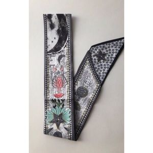Accessories - Scarf, headband, ribbon, neck tie Accessories - Scarf, headband, ribbon, neck tie
